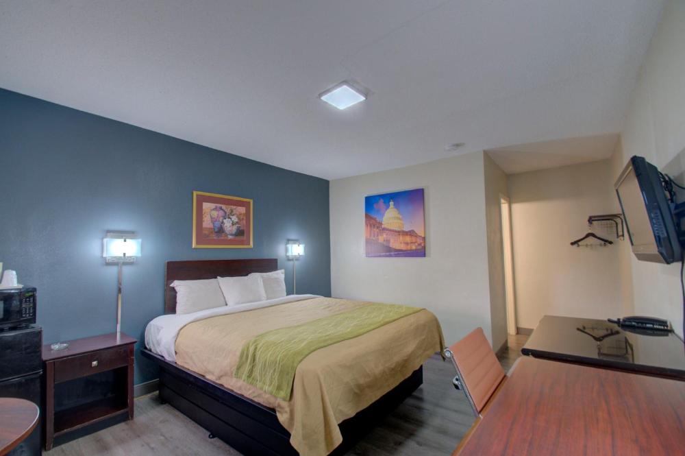 King Room - Smoking  interior